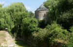 Thames and Severn canal